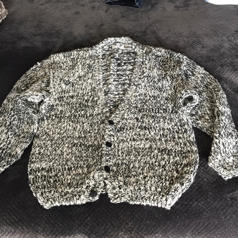 I.O.U. Men’s acrylic cardigan, size M